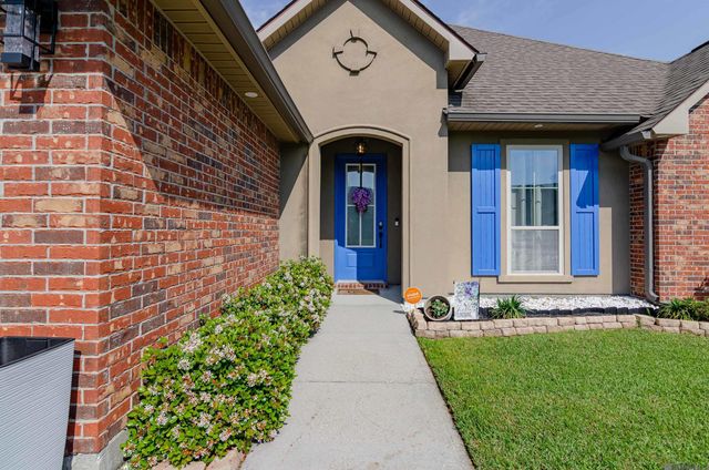 42158 Eagles Eye St, Prairieville, LA 70769