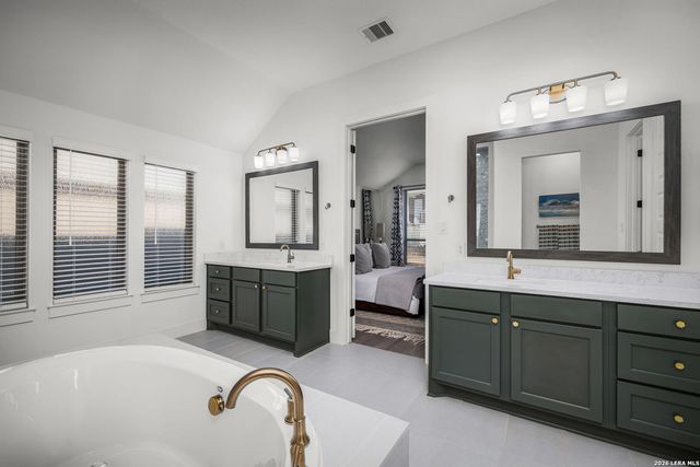 576 Tobacco, New Braunfels, TX 78132