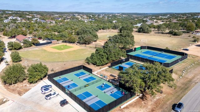 576 Tobacco, New Braunfels, TX 78132