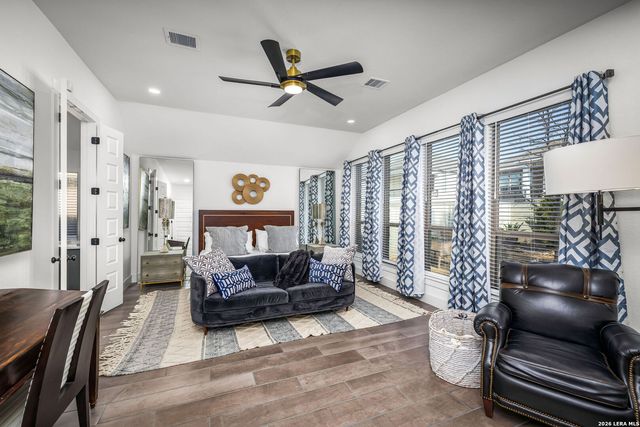 576 Tobacco, New Braunfels, TX 78132