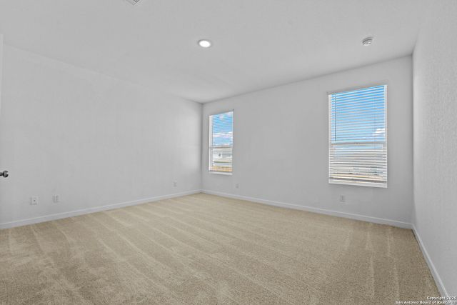 726 Bee Ridge Pt, New Braunfels, TX 78130