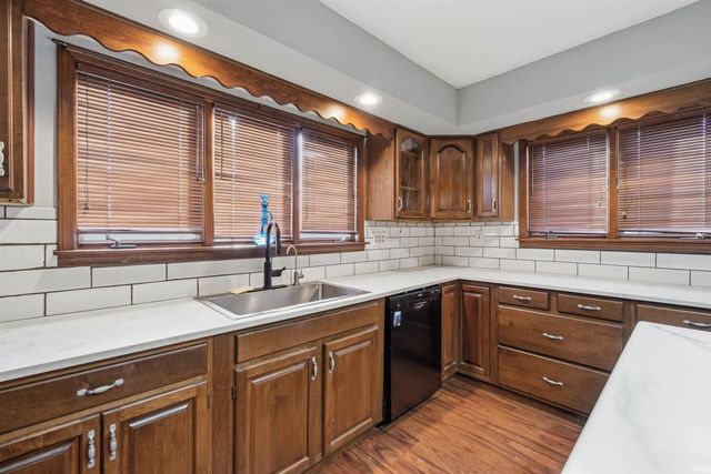 502 Allen Drive, Sweetser, IN 46987