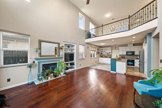 30 Renoir Ct, Oakley, CA 94561