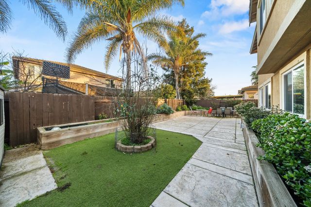 30 Renoir Ct, Oakley, CA 94561