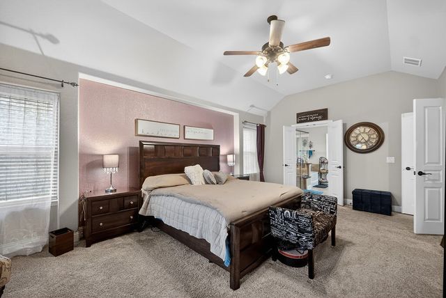 2840 Mariposa Drive, Grand Prairie, TX 75054