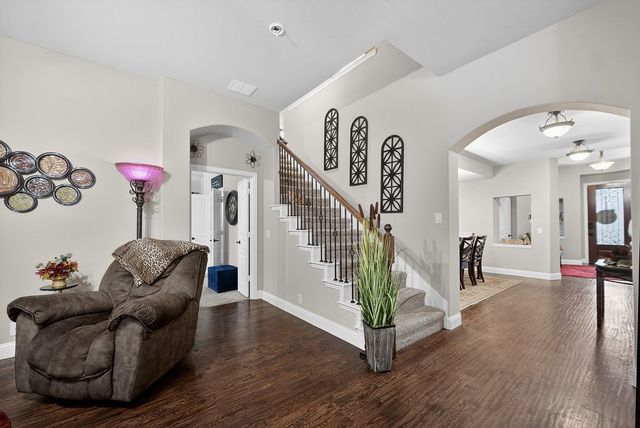 2840 Mariposa Drive, Grand Prairie, TX 75054