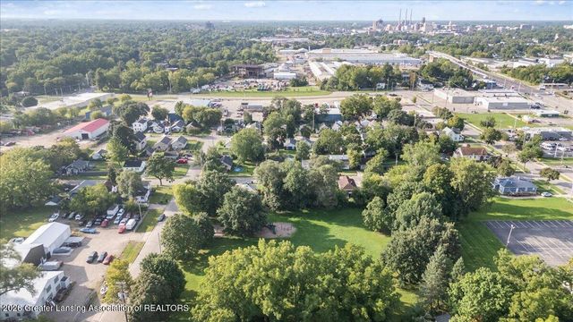 735 Vance Street, Lansing, MI 48906