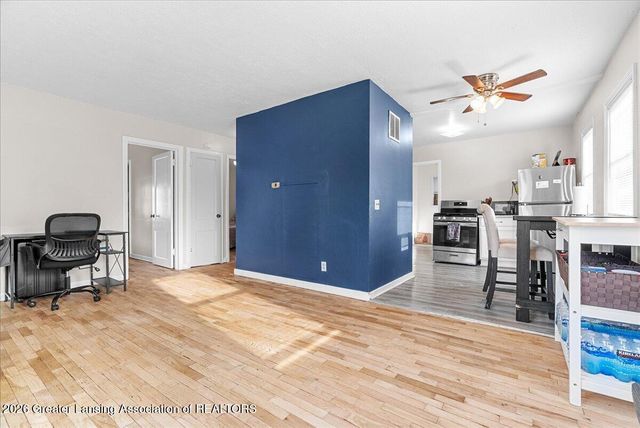 735 Vance Street, Lansing, MI 48906