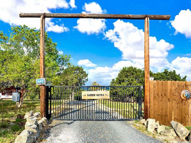 647 Medina Hills, Medina, TX 78055