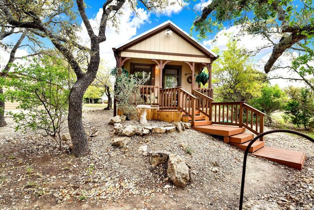 647 Medina Hills, Medina, TX 78055