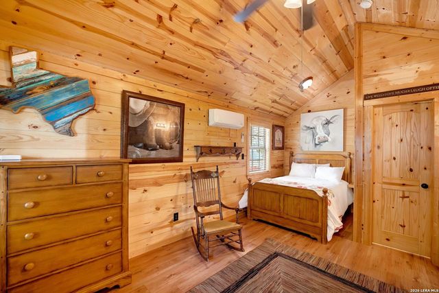 647 Medina Hills, Medina, TX 78055