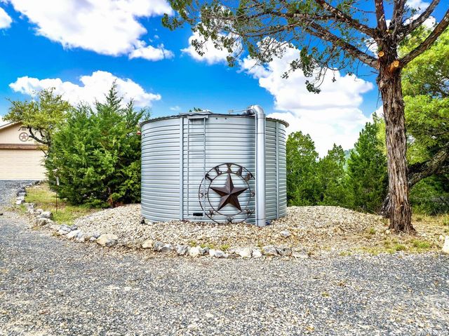 647 Medina Hills, Medina, TX 78055