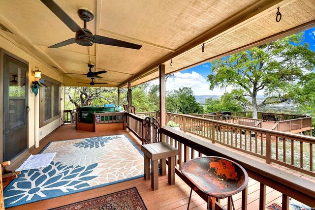 647 Medina Hills, Medina, TX 78055