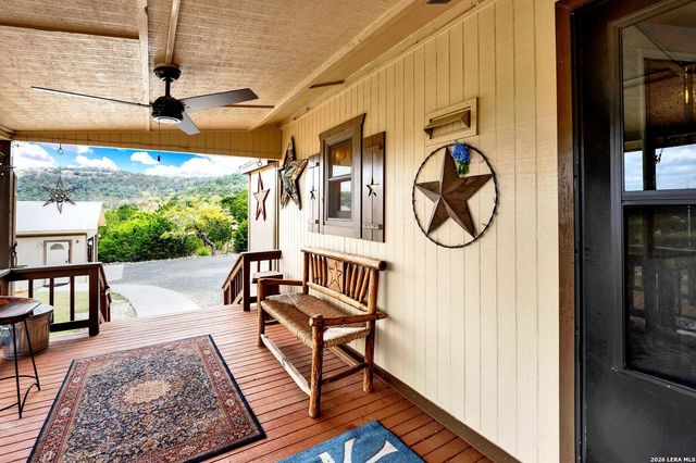 647 Medina Hills, Medina, TX 78055