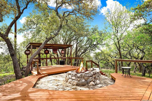 647 Medina Hills, Medina, TX 78055