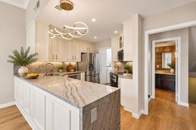 4885 Tinasa Way, San Diego, CA 92124