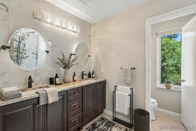 4885 Tinasa Way, San Diego, CA 92124