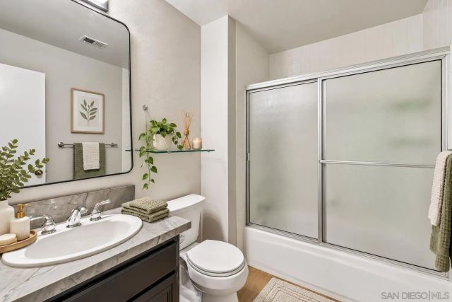 4885 Tinasa Way, San Diego, CA 92124