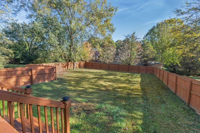 6844 Collinswood Dr, Nashville, TN 37221