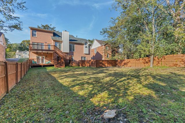 6844 Collinswood Dr, Nashville, TN 37221