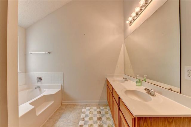 5187 Miller Woods Trail, Decatur, GA 30035