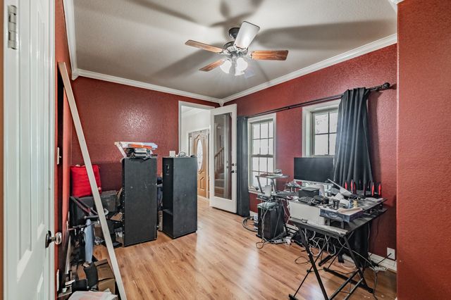 2865 J E Woody Road, Springtown, TX 76082