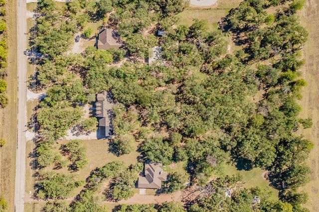 2865 J E Woody Road, Springtown, TX 76082