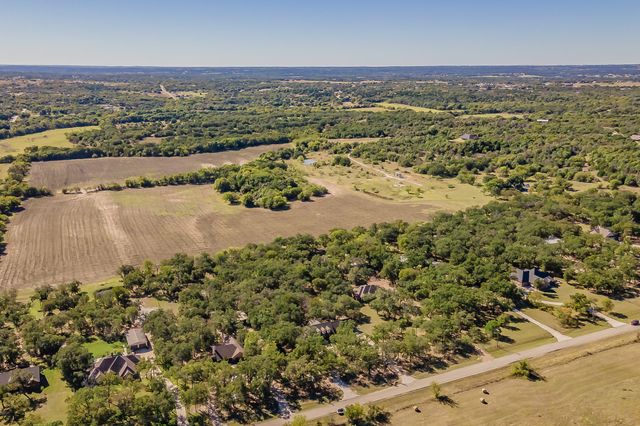 2865 J E Woody Road, Springtown, TX 76082