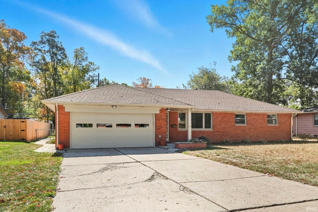 4128 Vance Avenue, Fort Wayne, IN 46815
