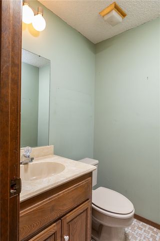 6 Ashfield Lane, Bella Vista, AR 72715