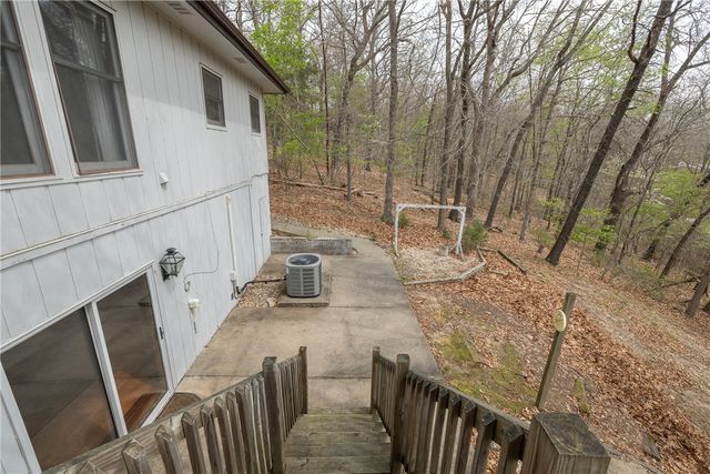 6 Ashfield Lane, Bella Vista, AR 72715
