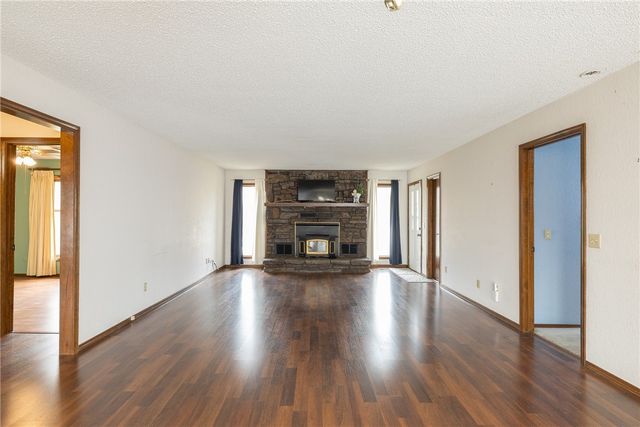 6 Ashfield Lane, Bella Vista, AR 72715