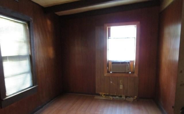 1412 COLLEGE Street, Pineville, LA 71360