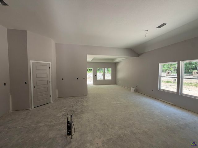 127 Alpine Drive, Byron, GA 31008