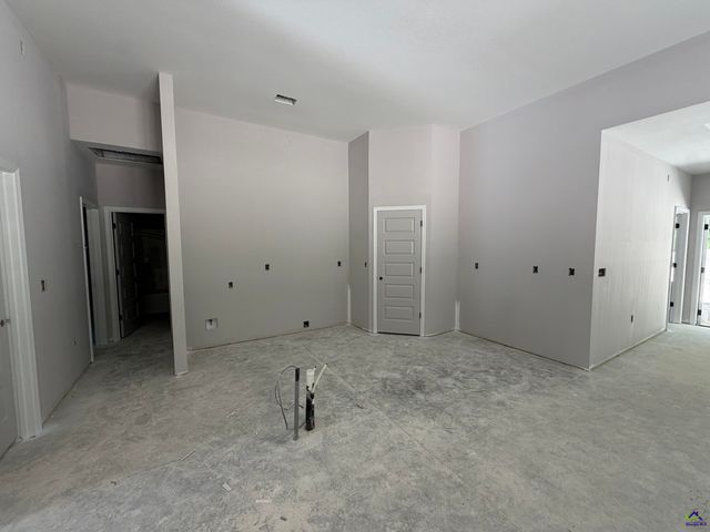127 Alpine Drive, Byron, GA 31008