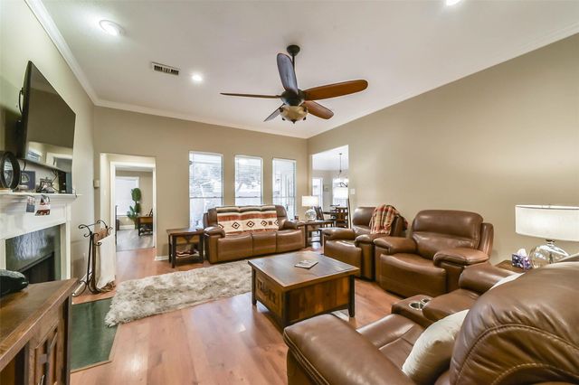 9926 Elm Meadow Trail, Houston, TX 77064