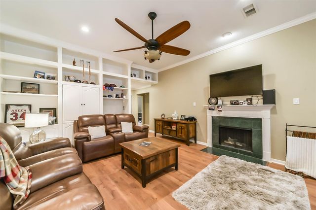 9926 Elm Meadow Trail, Houston, TX 77064