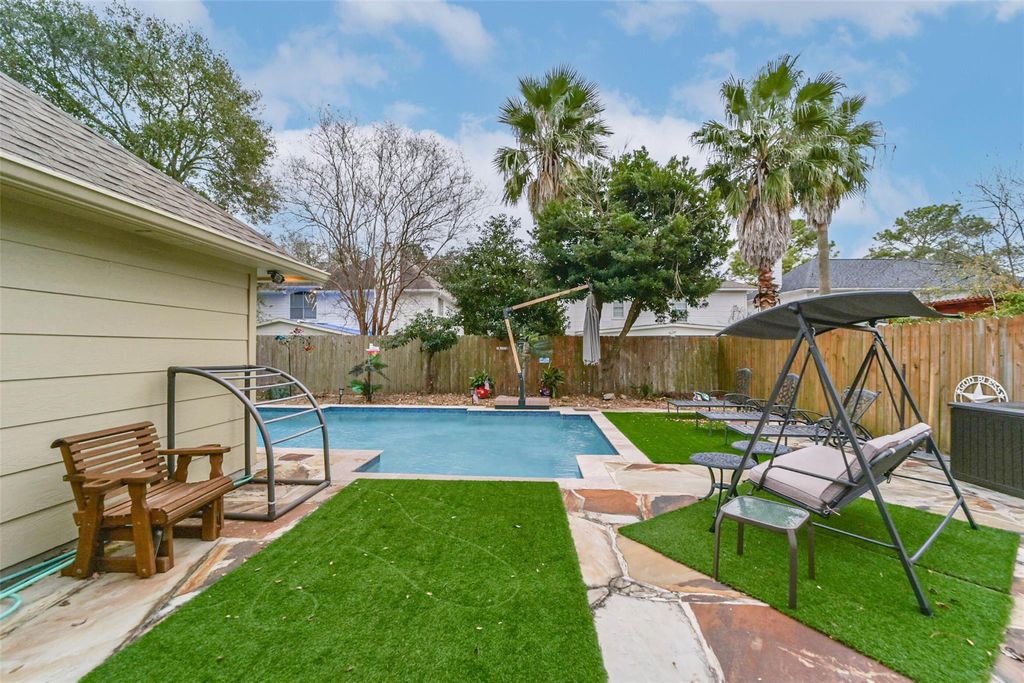 9926 Elm Meadow Trail, Houston, TX 77064