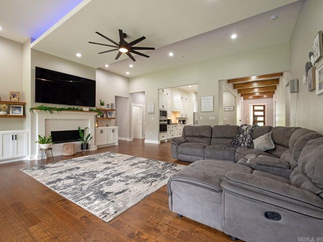 8616 Congo Road, Benton, AR 72019