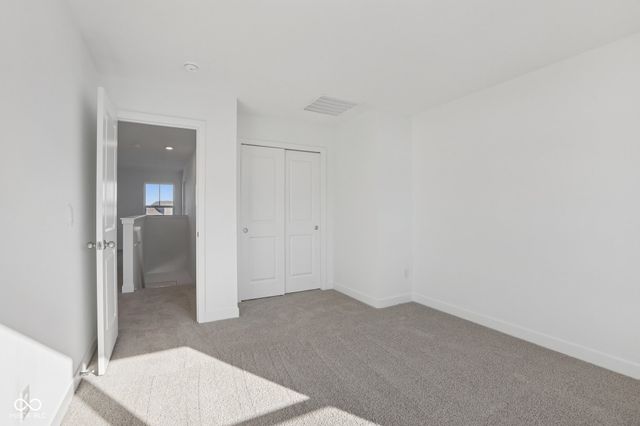 6163 Rhinecliff Drive, Whitestown, IN 46075