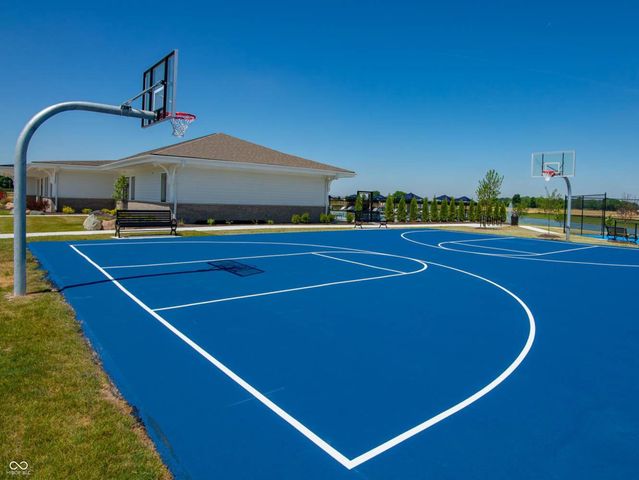 6163 Rhinecliff Drive, Whitestown, IN 46075