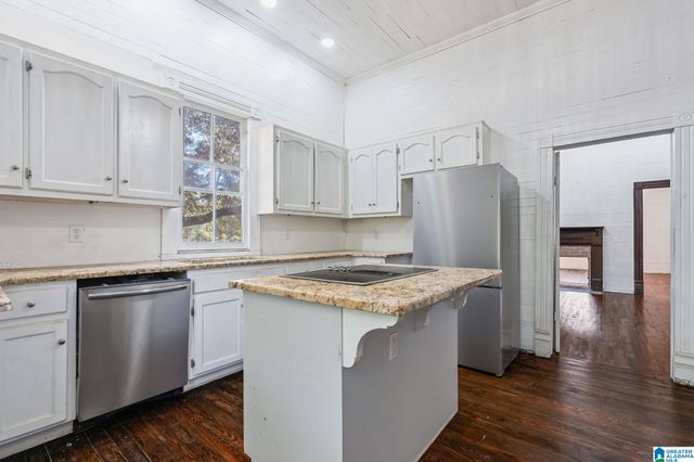 1715 WALNUT STREET, Centreville, AL 35042