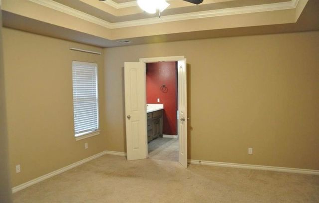 6613 Stinchcomb Drive, Oklahoma City, OK 73132