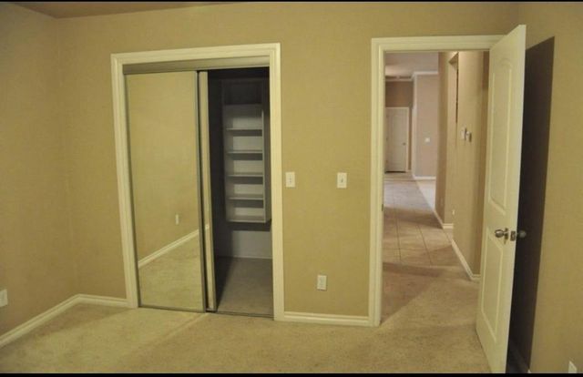 6613 Stinchcomb Drive, Oklahoma City, OK 73132