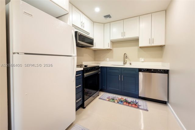 13250 SW 7th Ct 412L, Pembroke Pines, FL 33027