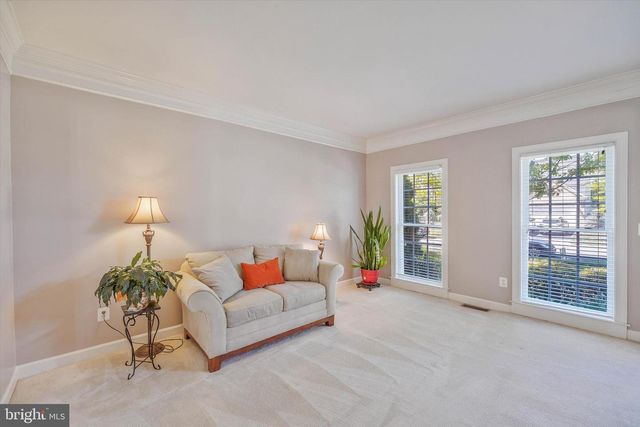 6519 DEBHILL LN, Gainesville, VA 20155
