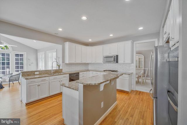 6519 DEBHILL LN, Gainesville, VA 20155
