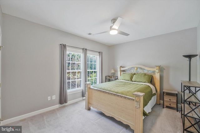 6519 DEBHILL LN, Gainesville, VA 20155