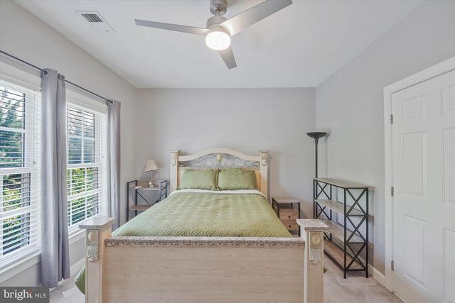 6519 DEBHILL LN, Gainesville, VA 20155