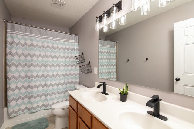 106 Stapleton Way, Georgetown, KY 40324